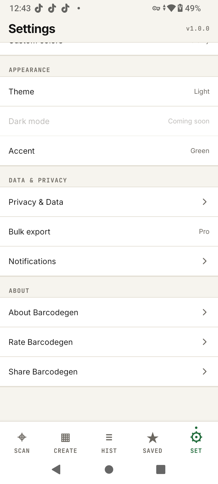 App settings screen showing privacy controls, history preferences, and data export options
